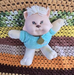 Vintage Cabbage Patch Koosas Doll